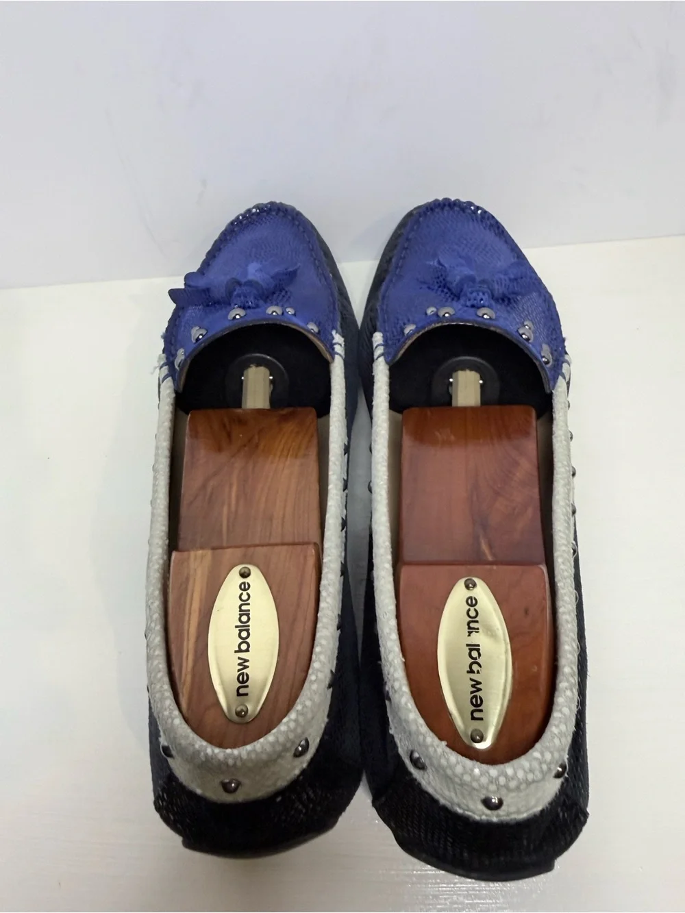Vaneli Blue and Black Tassel Loafers with Stud Accents Tassles Size 9.5M